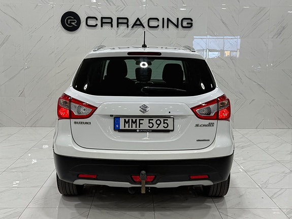 Suzuki S-Cross 16 of 19