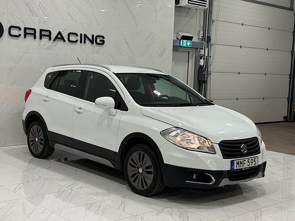 Suzuki S-Cross 3 of 5