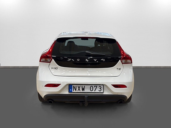 Volvo V40 5 of 21