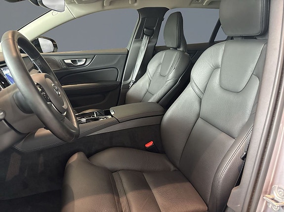 Volvo V60 6 of 13