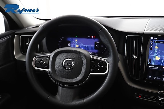 Volvo XC60 4 of 30