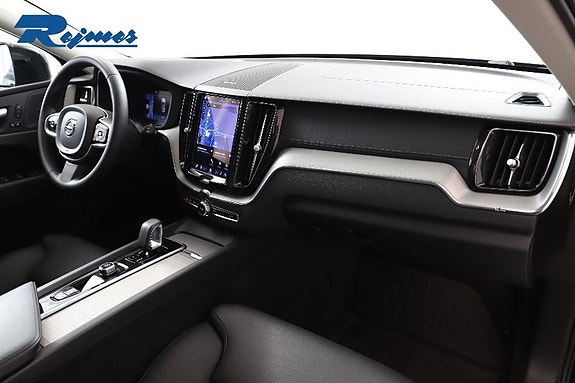 Volvo XC60 28 of 30