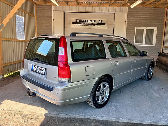 Volvo V70 5 of 5