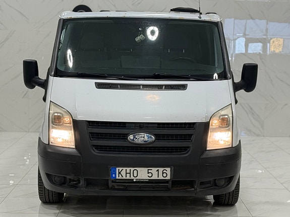Ford Transit 2 of 5