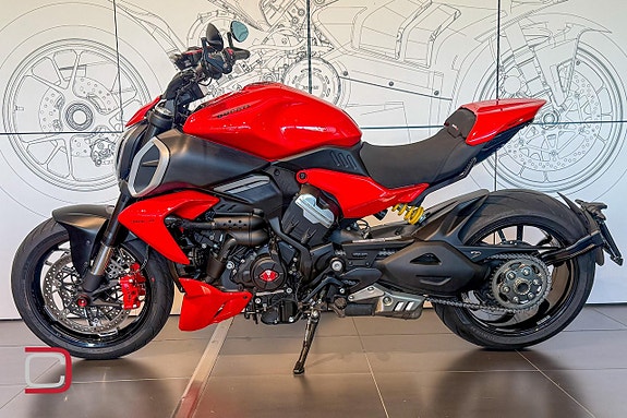 Ducati Diavel V4 6 of 6