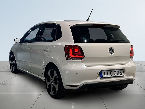 Volkswagen Polo 5 of 5