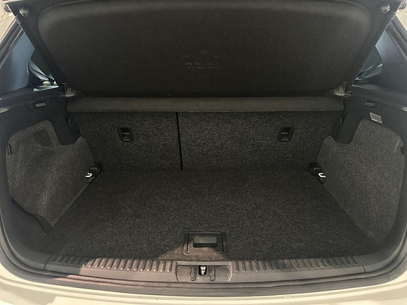Volkswagen Polo 12 of 18