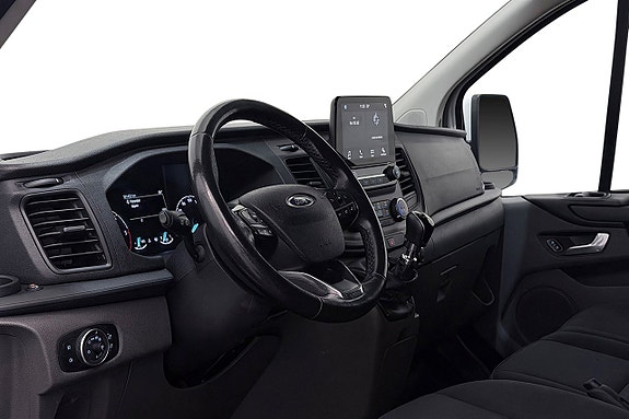 Ford Transit Custom 13 of 29