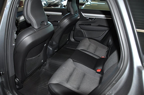 Volvo V90 12 of 14