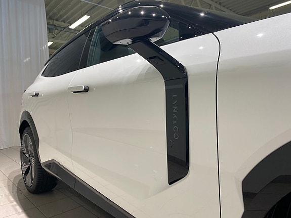Lynk & Co 08 9 of 11