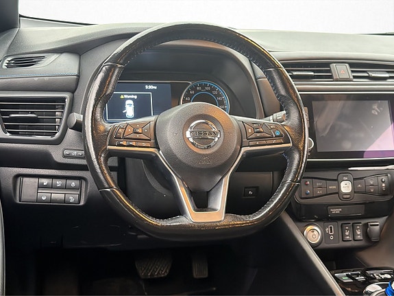Nissan Leaf 22 of 30
