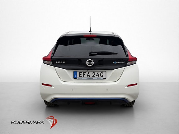 Nissan Leaf 8 of 30