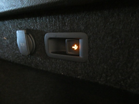 Volkswagen Passat 25 of 26