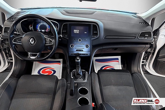 Renault Megane 10 of 10
