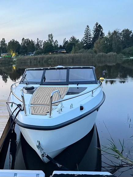 Yamarin 63 DC med VMAX 150 & ZipWake 2 of 9