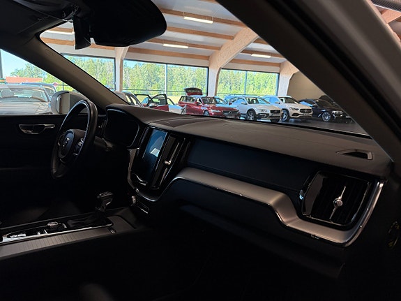 Volvo XC60 5 of 5