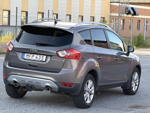 Ford Kuga 12 of 12