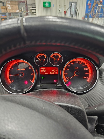Peugeot 308 8 of 8