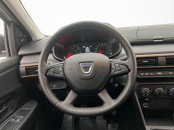 Dacia Sandero 14 of 29