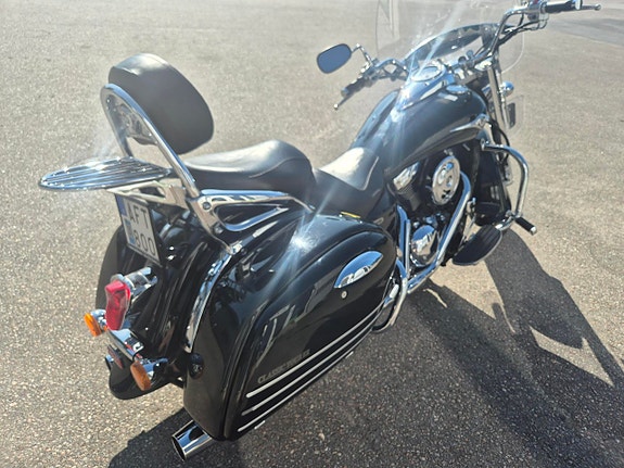 Kawasaki VN 1600 Classic Tourer 3 of 5