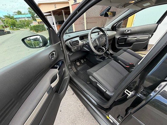 Citroen C4 Cactus 6 of 11