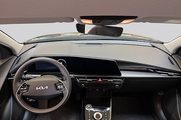Kia Niro 8 of 13