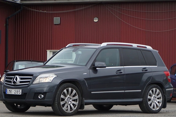 Mercedes-Benz GLK220 3 of 20