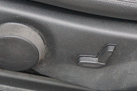 Mercedes-Benz GLK220 7 of 20