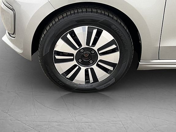Volkswagen e-Up! 29 of 30
