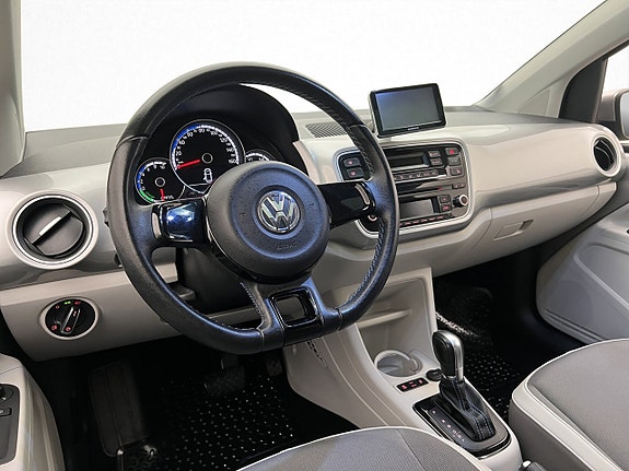 Volkswagen e-Up! 13 of 30