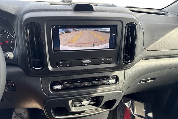 Mercedes-Benz Vito 116 8 of 11