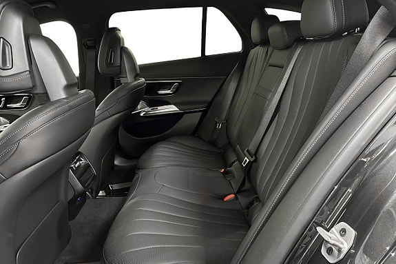 Mercedes-Benz E300 de 10 of 16