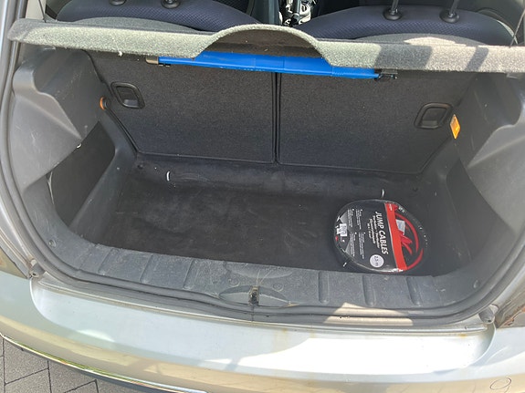 MINI Cooper 7 of 22