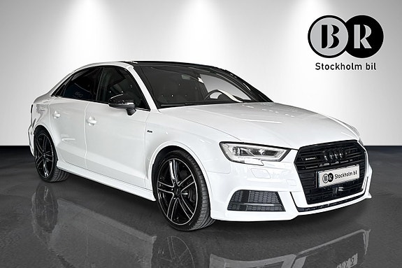 Audi A3 4 of 17