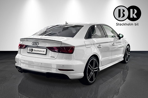 Audi A3 3 of 17