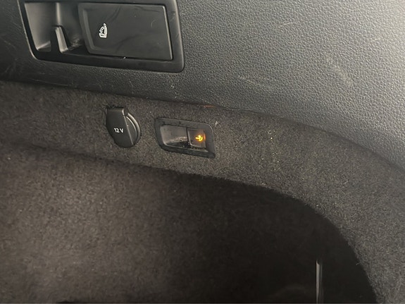 Volkswagen Passat 29 of 30