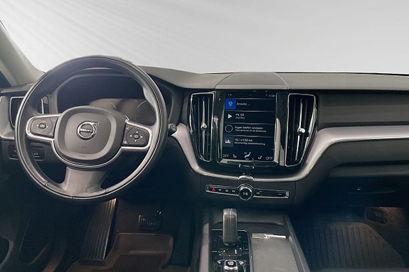 Volvo XC60 9 of 19