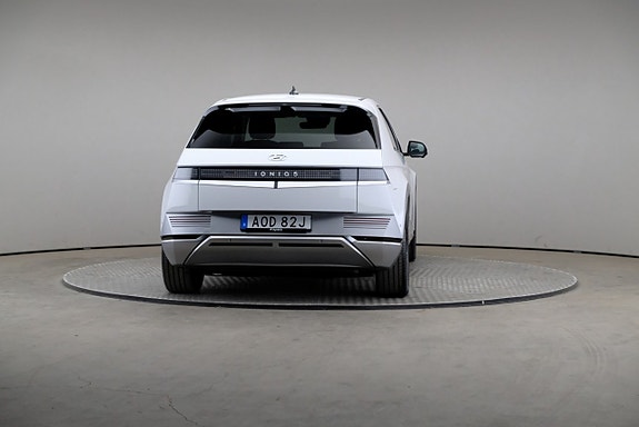 Hyundai Ioniq 5 2 of 3