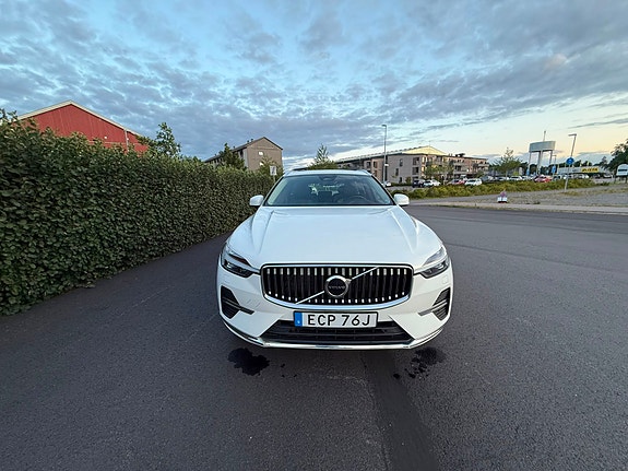 Volvo XC60 8 of 21