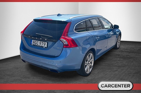 Volvo V60 5 of 9