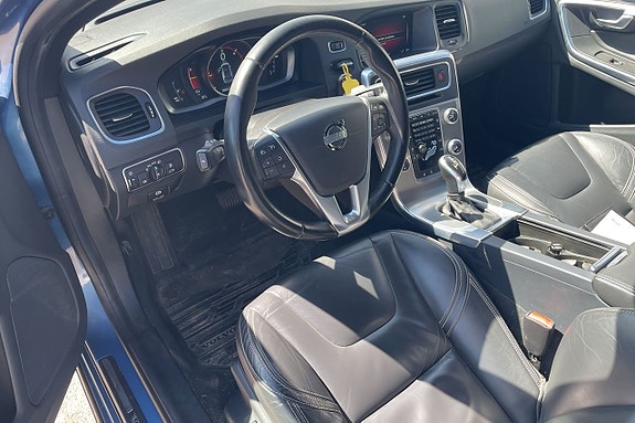 Volvo V60 6 of 9