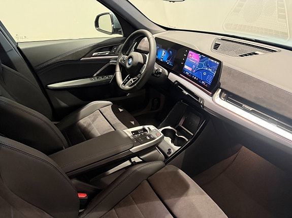 BMW X1 9 of 19