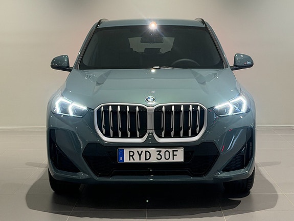 BMW X1 2 of 5