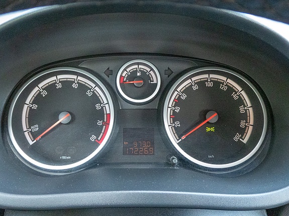 Opel Corsa 8 of 10
