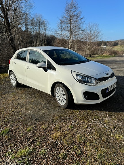 Kia Rio 3 of 5