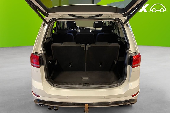 Volkswagen Touran 17 of 26