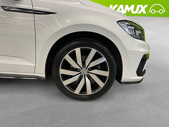 Volkswagen Touran 8 of 26