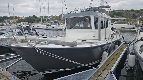 Targa 27 . 1  2x Evinrude 300hk G2 2017 i mycket fint skick 2 of 5