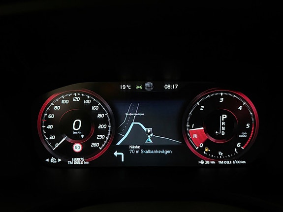 Volvo V60 Cross Country 19 of 22