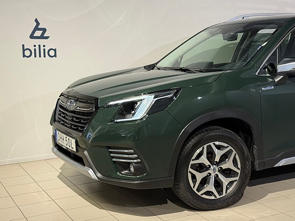 Subaru Forester 2 of 5